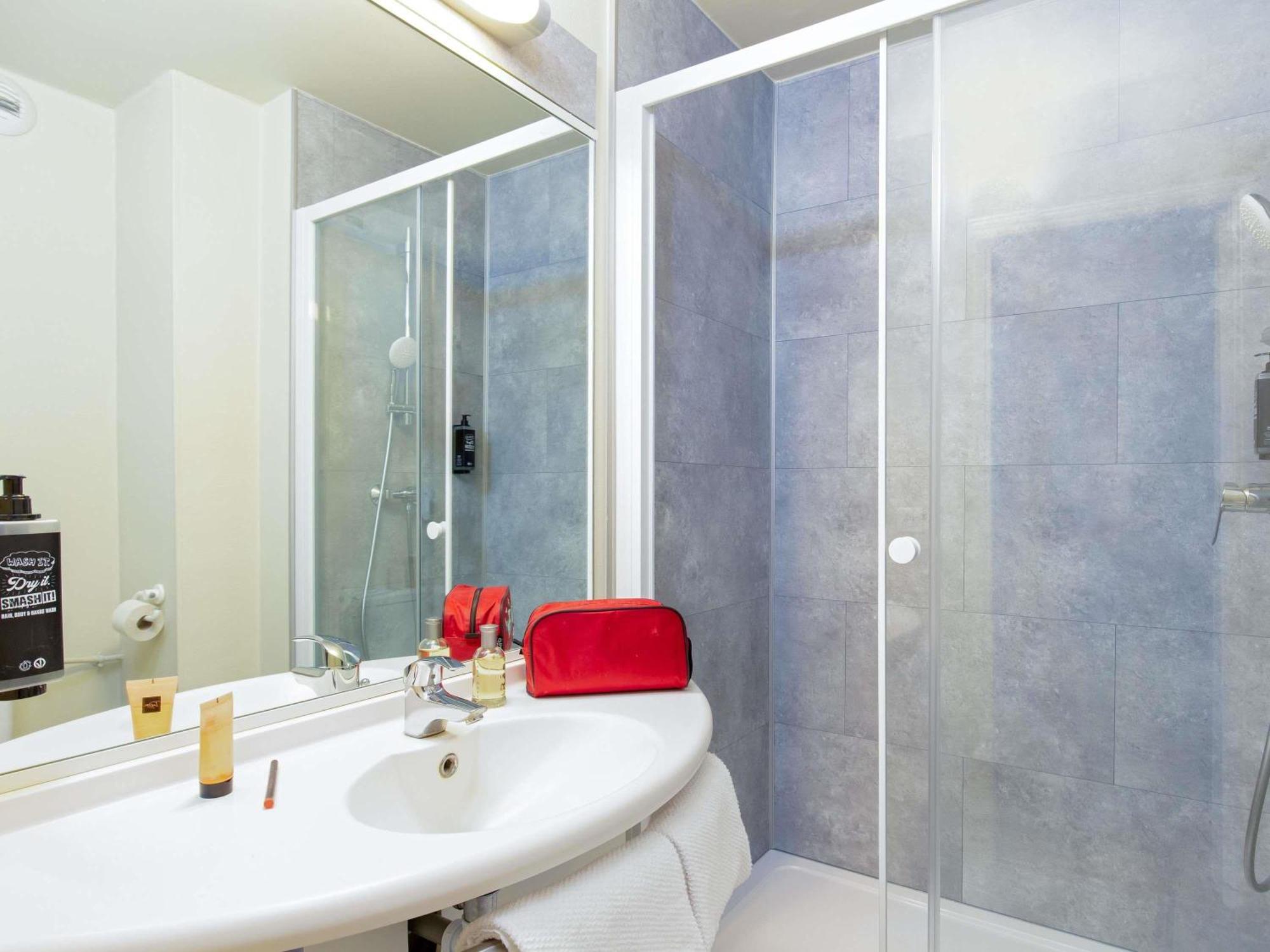 Chambre Familiale POP - 5 Personnes